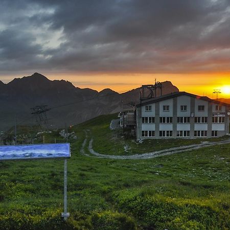 Berghotel Bonistock Melchsee Frutt Luaran gambar